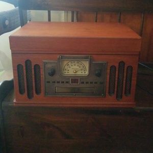 Crosley radio